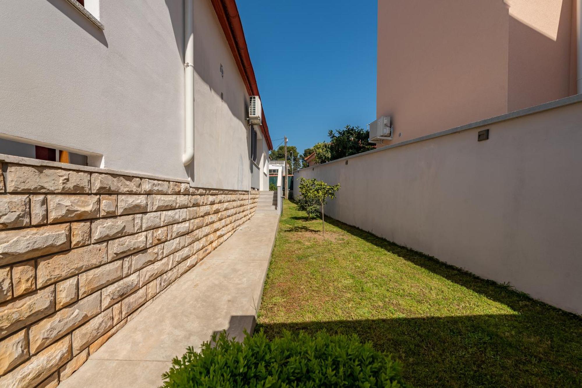 Floyd Bibinje Exterior foto